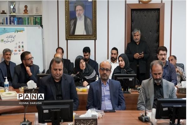 ۱۲ تفاهم‌نامه آموزشی مهارتی و ایجاد ۱۲ هنرستان همجوار کارخانه در استان خراسان رضوی