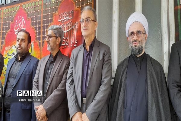 سوگواره احلی من العسل در نور