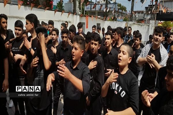 سوگواره احلی من العسل در نور