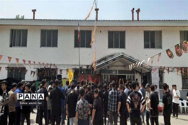 سوگواره احلی من العسل در نور