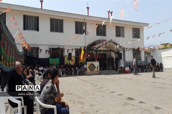 سوگواره احلی من العسل در نور