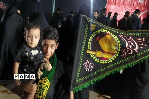 سوگواره احلی من العسل در آموزش‌و‌پرورش شهرضا‌