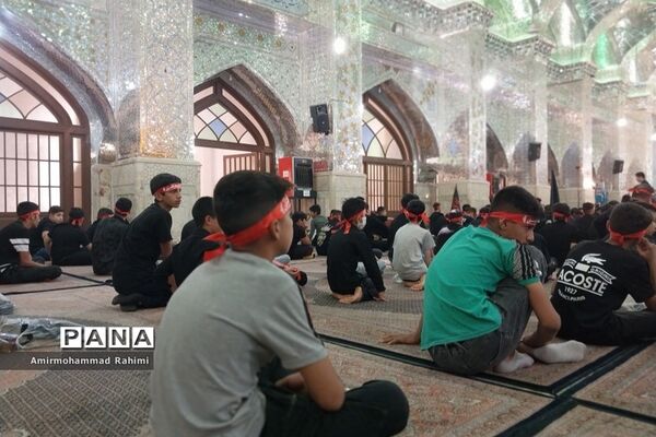 اجتماع بزرگ «احلی من العسل» در حرم مطهر حضرت سید علاءالدین (ع)