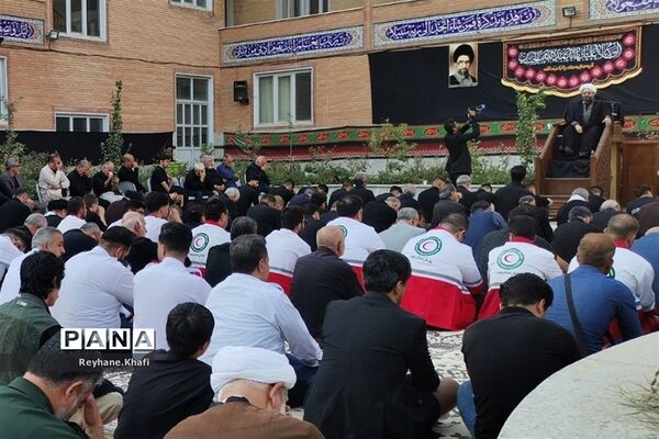 عزاداری محرم در حوزه علمیه امام جعفر صادق(ع) پاکدشت