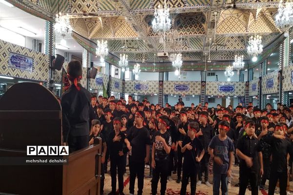 سوگواره دانش‌آموزی احلی من العسل در امامزاده جعفر یزد