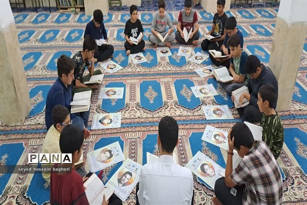 پاسخ مبتکرانه نوجوانان اشکذری در واکنش به هتک حرمت قرآن کریم