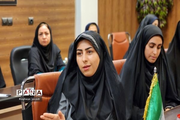 کارگاه دختران فاطمی در ناحیه یک بهارستان