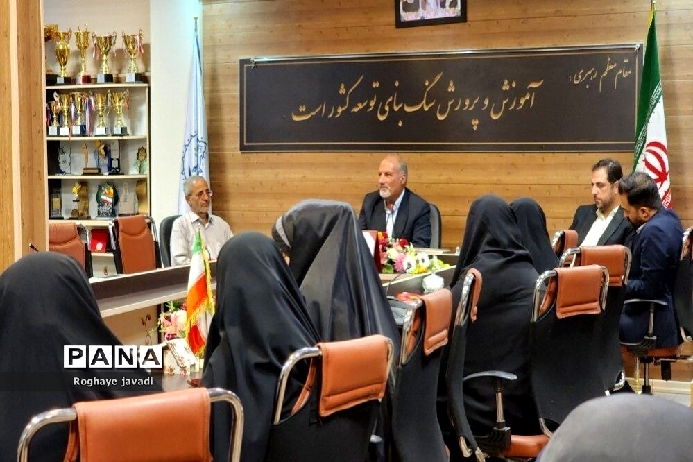 کارگاه دختران فاطمی در ناحیه یک بهارستان