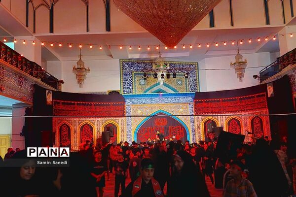 اجتماع بزرگ دانش‌آموزی در اعتراض به هتک حرمت به ساحت مقدس قرآن