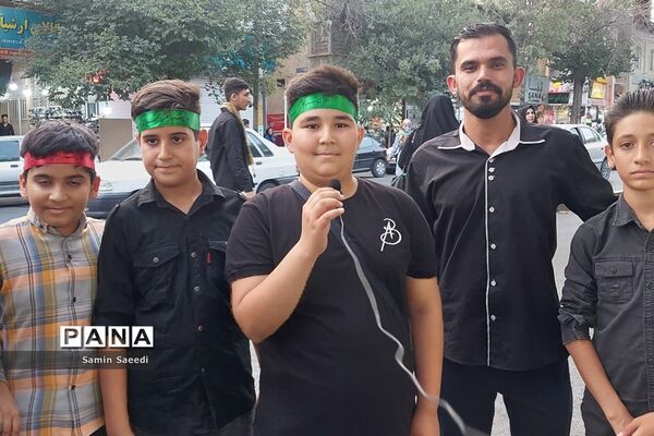 اجتماع بزرگ دانش‌آموزی در اعتراض به هتک حرمت به ساحت مقدس قرآن