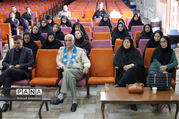 دوره آموزشی مهارتی مربیان پیشتاز آذربایجان غربی قطب یک