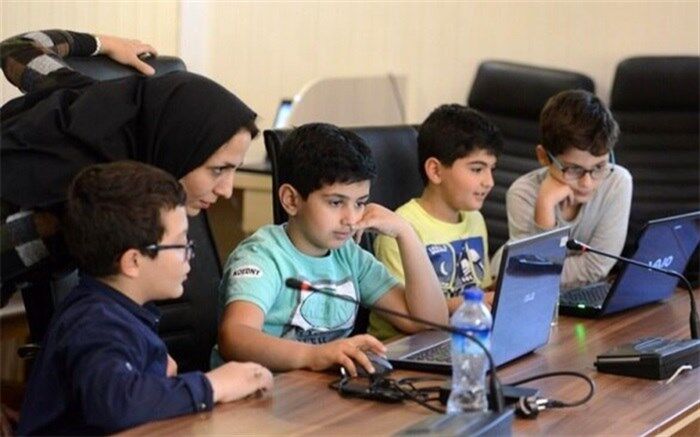 شخصی‌سازی آموزش برای هر دانش‌آموز به‌وسیله هوش مصنوعی تحولی بزرگ در تعلیم و تربیت ایجاد خواهد کرد