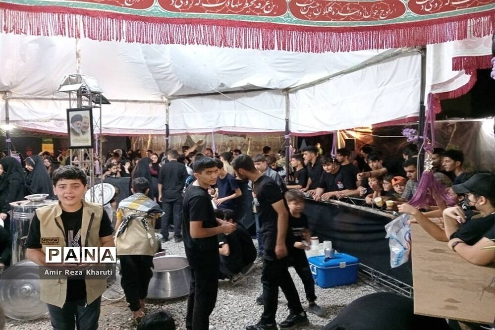 بزرگترین موکب دانش‌آموزی استان البرز در ناحیه ۲ کرج