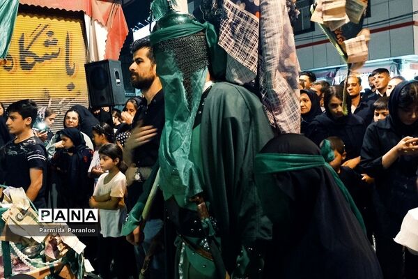 مراسم عزاداری شب نهم ماه محرم در بهارستان ۲