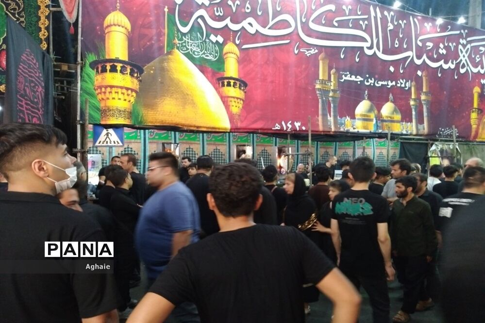 مراسم عزاداری شب تاسوعای حسینی در محله دولت آباد