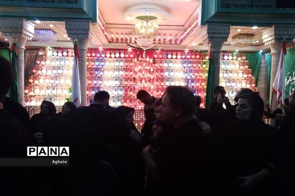 مراسم عزاداری شب تاسوعای حسینی در محله دولت آباد