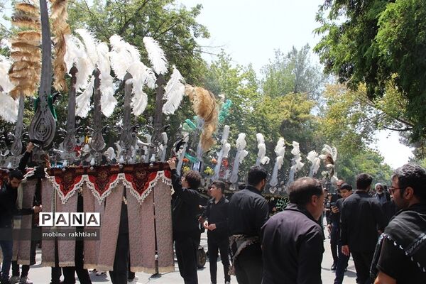 تاسوعا با عاشقان حسینی در بجنورد