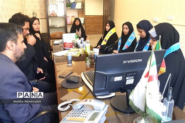 اولین نشست توجیهی تابستانه هیات رئیسه مجلس دانش آموزی ناحیه ۶