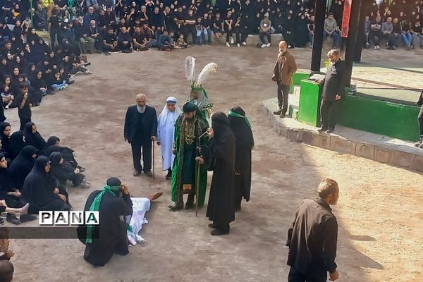 مراسم شبیه‌خوانی  روز تاسوعا در شهر رینه
