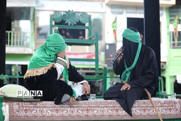 مراسم شبیه‌خوانی  روز تاسوعا در شهر رینه