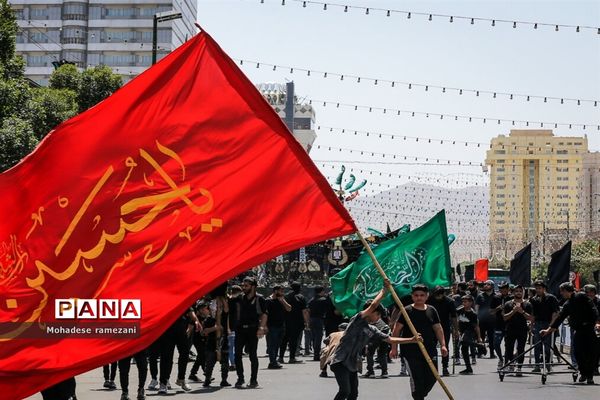 مراسم عزاداری تاسوعا قمر بنی هاشم (ع) در جوار حرم مطهر رضوی