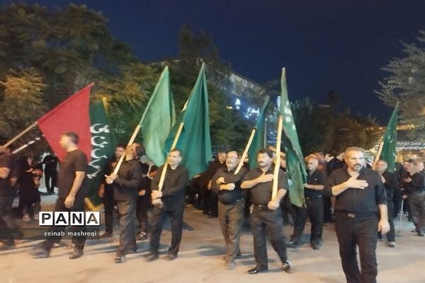 مراسم شب عاشورای حسینی در شهر آیینی ومذهبی نوش آباد