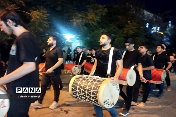 مراسم شب عاشورای حسینی در شهر آیینی ومذهبی نوش آباد
