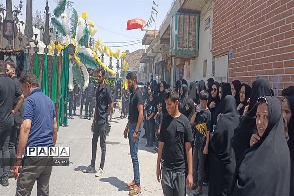 مراسم تاسوعای حسینی در محله عاشق آباد اصفهان