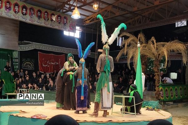 مراسم شبیه خوانی مراسم شهادت حضرت ابالفضل العباس در روز تاسوعا