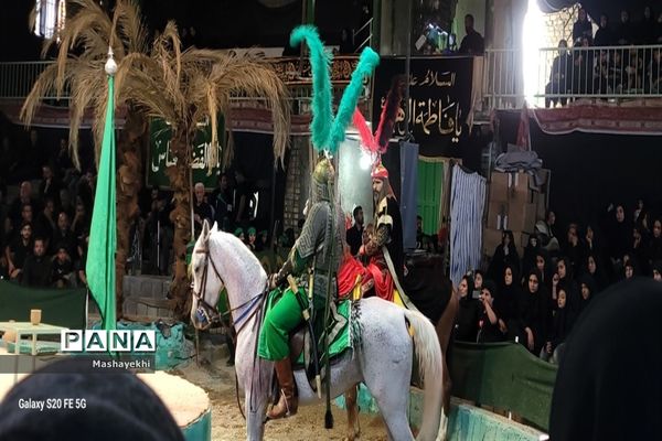 مراسم شبیه خوانی مراسم شهادت حضرت ابالفضل العباس در روز تاسوعا