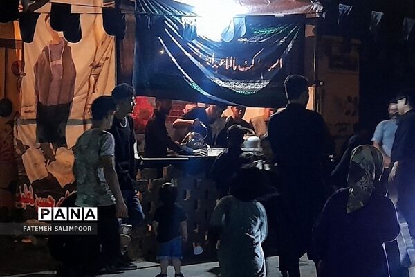 عزاداری شب عاشورای حسینی در روستای ابراهیم‌آباد فشافویه