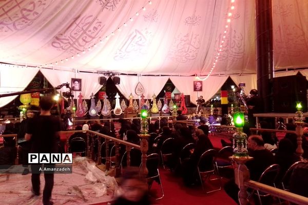 خیمه عاشورایی تهران میزبان عاشقان حضرت ابا عبد الله الحسین(ع)