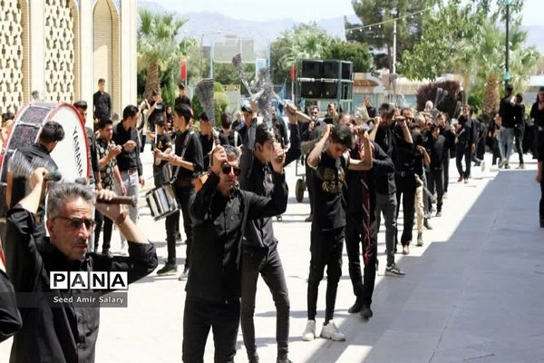 عزاداری تاسوعای حسینی در آرامگاه شهید مدرس کاشمر