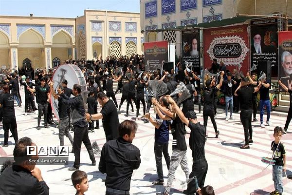 عزاداری تاسوعای حسینی در آرامگاه شهید مدرس کاشمر