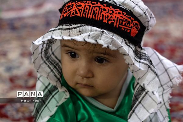 همایش شیرخوارگان حسینی اردکان در روز تاسوعا