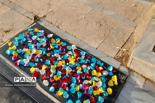حضور مردم شهرستان قرچک، کنار عزیزان آسمانی‌ در روز دهم ماه محرم