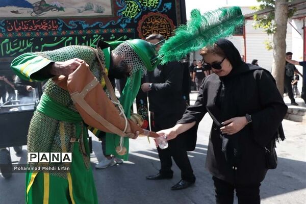 برگزاری مراسم عزاداری امام حسین (ع) در آباده
