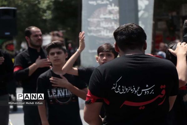 برگزاری مراسم عزاداری امام حسین (ع) در آباده