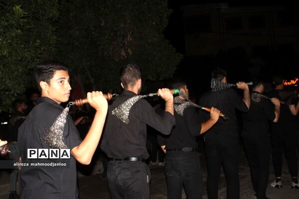 عزاداری شب عاشورا در گلوگاه