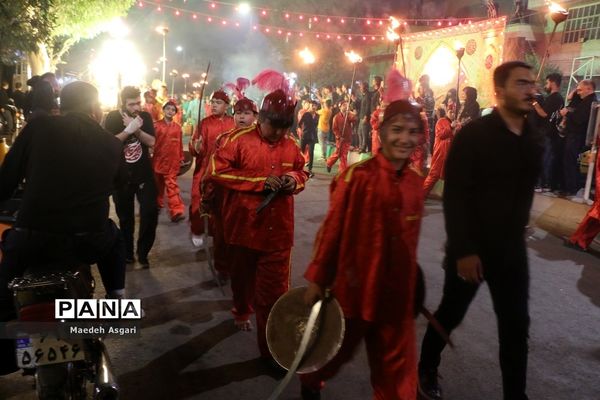دسته تعزیه‌خوان لشکریان یزید در شب عاشورا