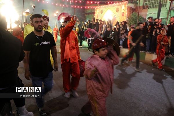 دسته تعزیه‌خوان لشکریان یزید در شب عاشورا