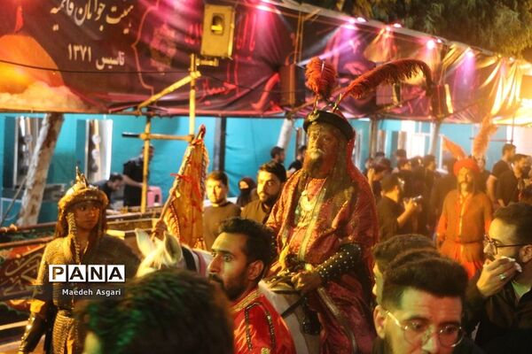 دسته تعزیه‌خوان لشکریان یزید در شب عاشورا