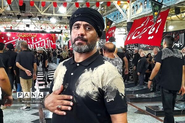 مراسم عاشورای حسینی در گلزار شهدا ملارد