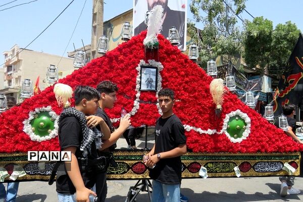 دسته‌های عزاداری ظهر عاشورا در قیامدشت