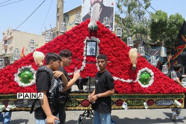 دسته‌های عزاداری ظهر عاشورا در قیامدشت