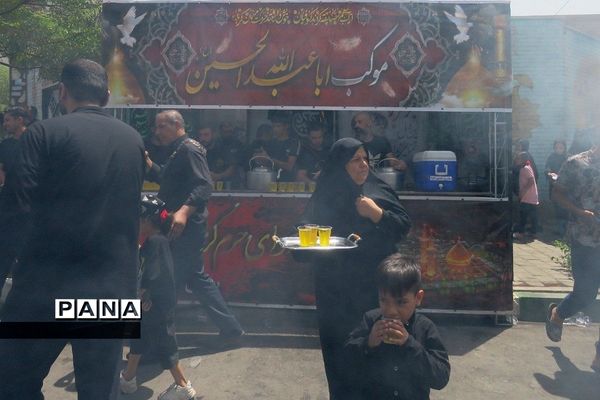 دسته‌های عزاداری ظهر عاشورا در قیامدشت