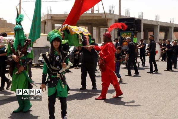 شور حسینی مردم اسلامشهر در روز عاشورا