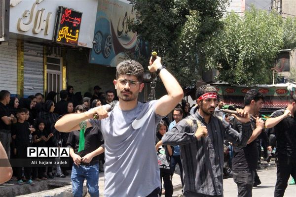 اجتماع بزرگ هیات عزاداری نصیرشهر در عاشورای حسینی