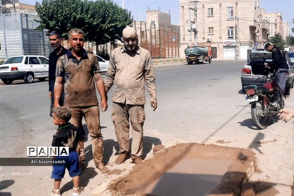 آیین سنتی «گِل مالی» لرستانی‌های ساکن حسن آباد فشافویه