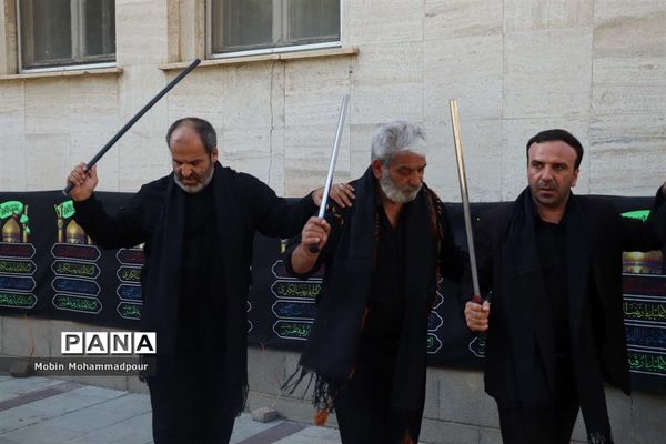 مراسم عزاداری دستجات حسینی در استانداری آذربایجان شرقی